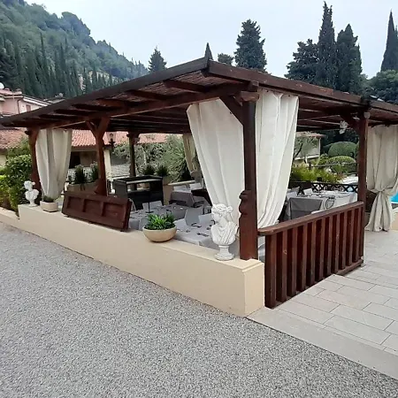 Hotell Adria &