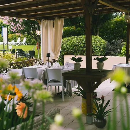 Adria & Hotell