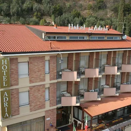 Hotell Adria &